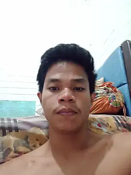 Tengkuis44 online show from August 3, 2026, 10:47 pm
