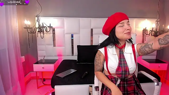 Snapshot of MAGIC_ISIS_ chatting on February 25, 2026, 4:56 am MAGIC ISIS online show from February 25, 2026, 4:56 am