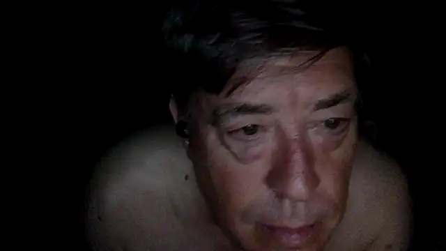 Snapshot of alfredo10011 chatting on June 28, 2026, 1:12 am alfredo10011 online show from June 28, 2026, 1:12 am