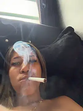 Snapshot of vicky_bass_ chatting on April 22, 2026, 7:53 pm vicky bass online show from April 22, 2026, 7:53 pm