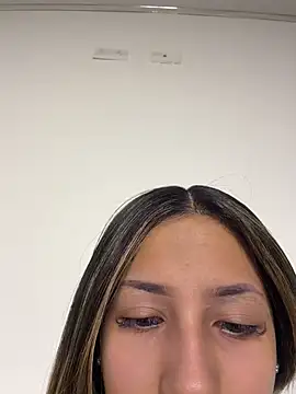 Snapshot of vicky_bass_ chatting on March 6, 2026, 10:27 pm vicky bass online show from March 6, 2026, 10:27 pm
