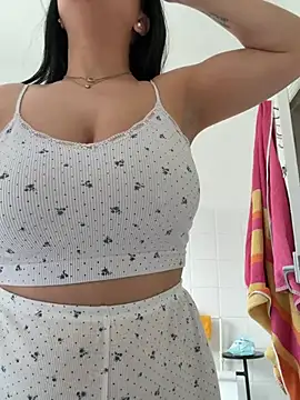 Marisa ass online show from March 25, 2026, 8:35 am