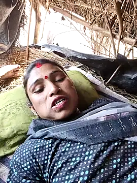 lodhi8080 online show from February 15, 2026, 6:14 am