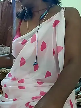 Snapshot of Meena_Meenakshi chatting on February 27, 2026, 5:18 am Meena Meenakshi online show from February 27, 2026, 5:18 am