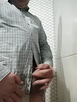 And M online show from January 14, 2026, 1:31 am