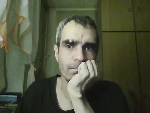 Gattuzoman85 online show from January 17, 2026, 10:13 pm