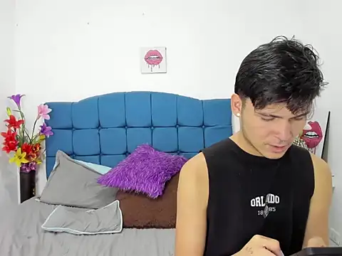 CoupleFire  online show from January 15, 2026, 6:44 pm