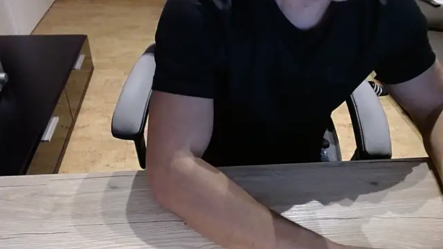 sensualman90 online show from February 21, 2026, 5:37 pm