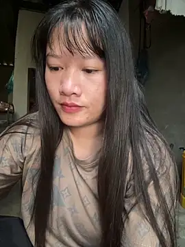 Snapshot of Suni-ii chatting on May 20, 2026, 11:07 am Suni-ii online show from May 20, 2026, 11:07 am