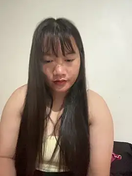 Snapshot of Suni-ii chatting on April 26, 2026, 12:30 am Suni-ii online show from April 26, 2026, 12:30 am