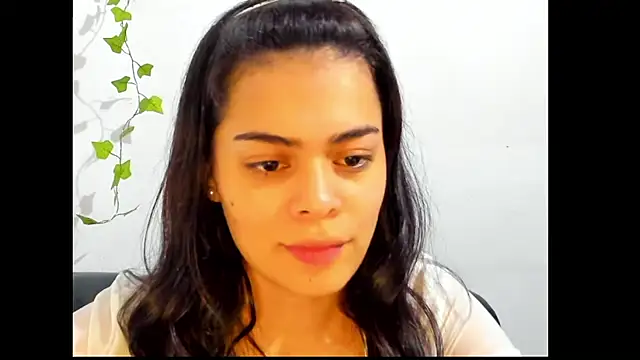 Snapshot of Antonella_Gomez22 chatting on May 5, 2026, 1:30 am Antonella Gomez22 online show from May 5, 2026, 1:30 am