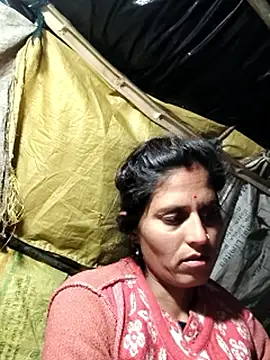 Bhavna8080 online show from February 7, 2026, 1:13 am