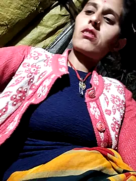 Bhavna8080 online show from February 6, 2026, 1:07 pm