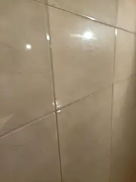 littlekittenn1 online show from January 8, 2026, 6:25 pm