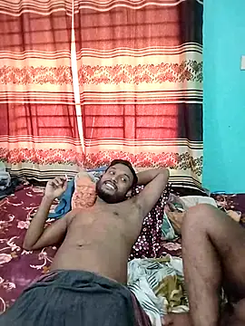 Snapshot of soft_couple778 chatting on February 11, 2026, 4:12 am soft couple778 online show from February 11, 2026, 4:12 am