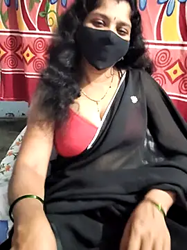 Snapshot of lusy79 chatting on February 23, 2026, 6:52 pm lusy79 online show from February 23, 2026, 6:52 pm