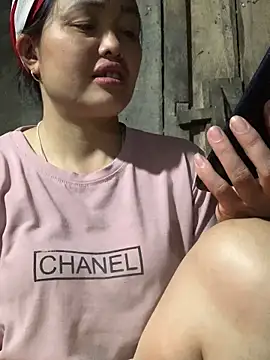 Snapshot of hinicky-0 chatting on February 27, 2026, 2:06 pm hinicky-0 online show from February 27, 2026, 2:06 pm