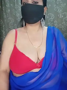 Hot-BHABHI696 online show from April 9, 2026, 9:04 am