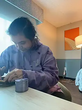 LadyxOnyx online show from January 14, 2026, 3:37 pm