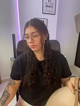 soffmoon online show from February 11, 2026, 9:14 pm