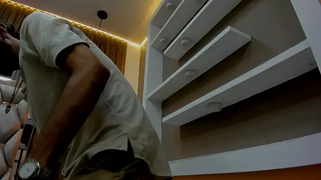 Snapshot of james__walsh chatting on February 2, 2026, 7:46 pm james walsh online show from February 2, 2026, 7:46 pm