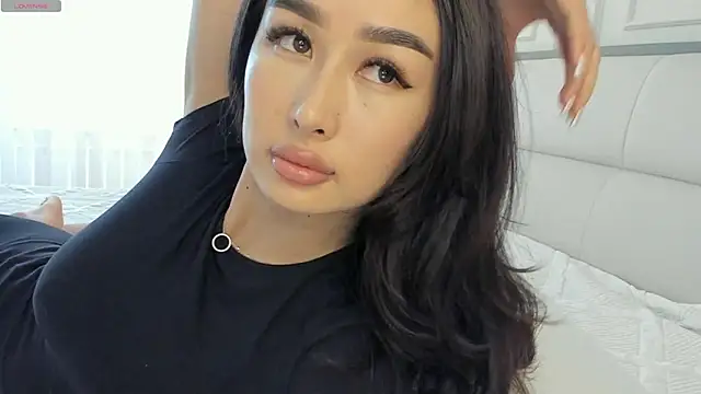 Snapshot of SayokoMia_S chatting on February 7, 2026, 8:22 am SayokoMia S online show from February 7, 2026, 8:22 am