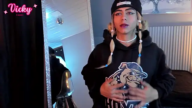 vicky fant4sy online show from February 6, 2026, 1:40 pm