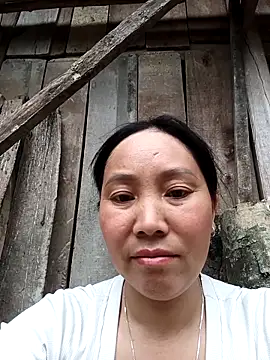 vesla-2k online show from April 1, 2026, 5:42 am