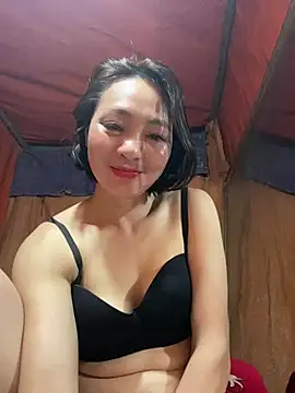 Some-03 online show from February 19, 2026, 1:46 am