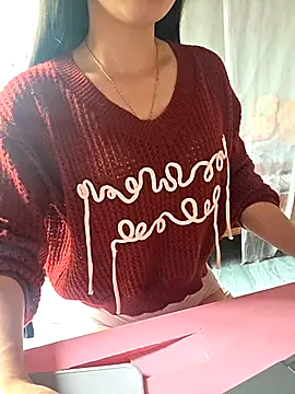 moon baby99 online show from February 20, 2026, 6:19 am