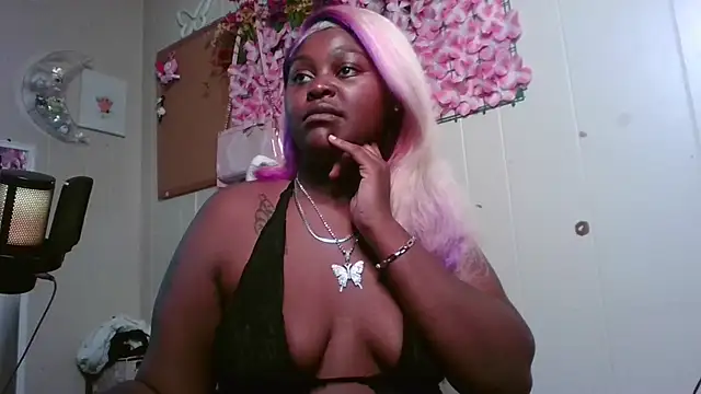 Angeldior29 online show from May 27, 2026, 4:47 pm