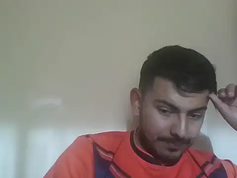 Snapshot of Mateotubbe chatting on July 2, 2026, 9:54 pm Mateotubbe online show from July 2, 2026, 9:54 pm