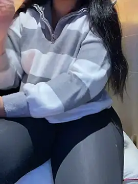 Snapshot of Lina_Velvet_ chatting on January 15, 2026, 2:20 pm Lina Velvet online show from January 15, 2026, 2:20 pm