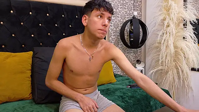 Jean Pierr  online show from January 7, 2026, 6:57 pm