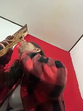 cinthia2011 online show from January 10, 2026, 3:24 am