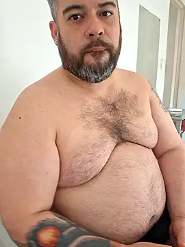 Gummyto online show from January 5, 2026, 8:56 pm