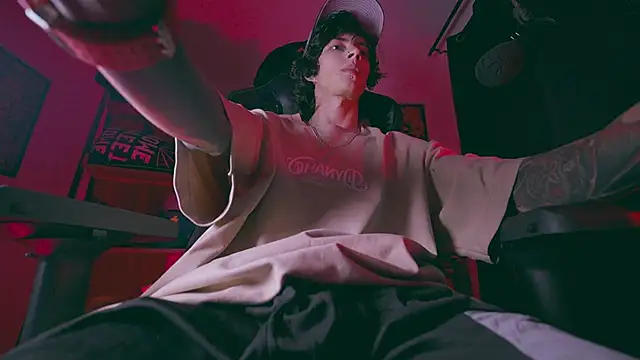 Olliver   y online show from March 5, 2026, 7:49 am