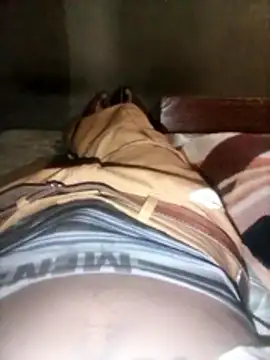 Snapshot of DaMike10 chatting on February 19, 2026, 2:03 pm DaMike10 online show from February 19, 2026, 2:03 pm