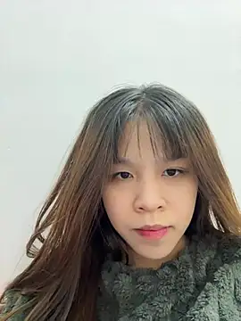 Lyli-122 online show from January 11, 2026, 10:33 am