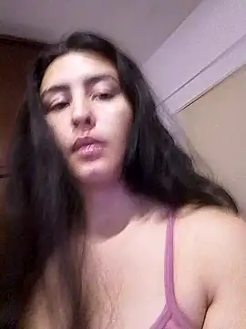 Snapshot of Tiffany06 chatting on March 16, 2026, 11:36 am Tiffany06 online show from March 16, 2026, 11:36 am