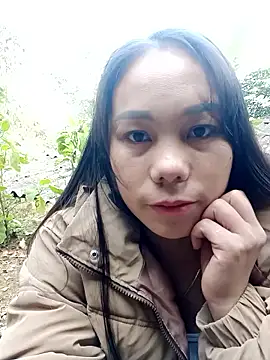 vanvan005 online show from January 11, 2026, 4:52 am