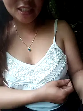 Snapshot of Miu_baby01 chatting on June 12, 2026, 1:25 am Miu baby01 online show from June 12, 2026, 1:25 am