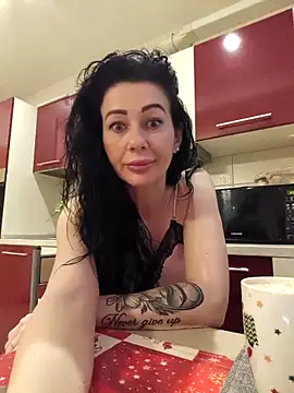 IRISWHITE17 online show from January 7, 2026, 6:07 am