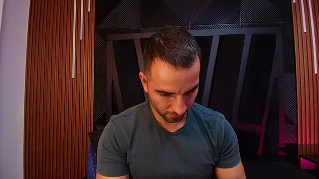 lorenzo walker 1 online show from February 16, 2026, 5:22 pm