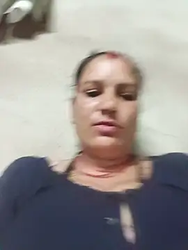 Snapshot of Hot_hiuj chatting on May 14, 2026, 5:10 pm Hot hiuj online show from May 14, 2026, 5:10 pm