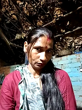 Snapshot of Hot_bhi38 chatting on April 11, 2026, 10:35 pm Hot bhi38 online show from April 11, 2026, 10:35 pm