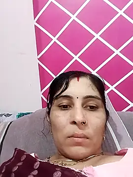 Hot ree85 online show from March 1, 2026, 7:30 am