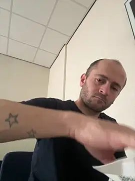 Majestik1 online show from March 24, 2026, 11:10 am