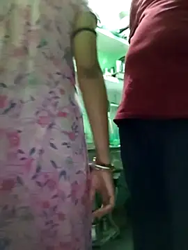 Night-Couple2 online show from March 6, 2026, 3:29 pm