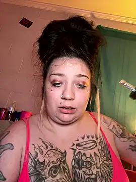 tattedma013 online show from January 13, 2026, 3:10 am